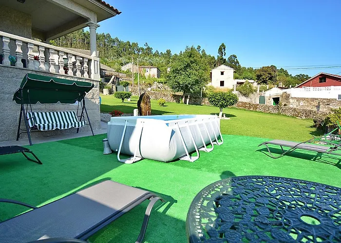 Galihost - A Casa De Otilia